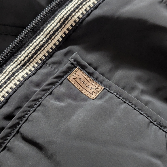 NWOT Ariat Black Quilted Western Vest Sherpa Lined Chimayo Aztec Embroidered S - Picture 9 of 12